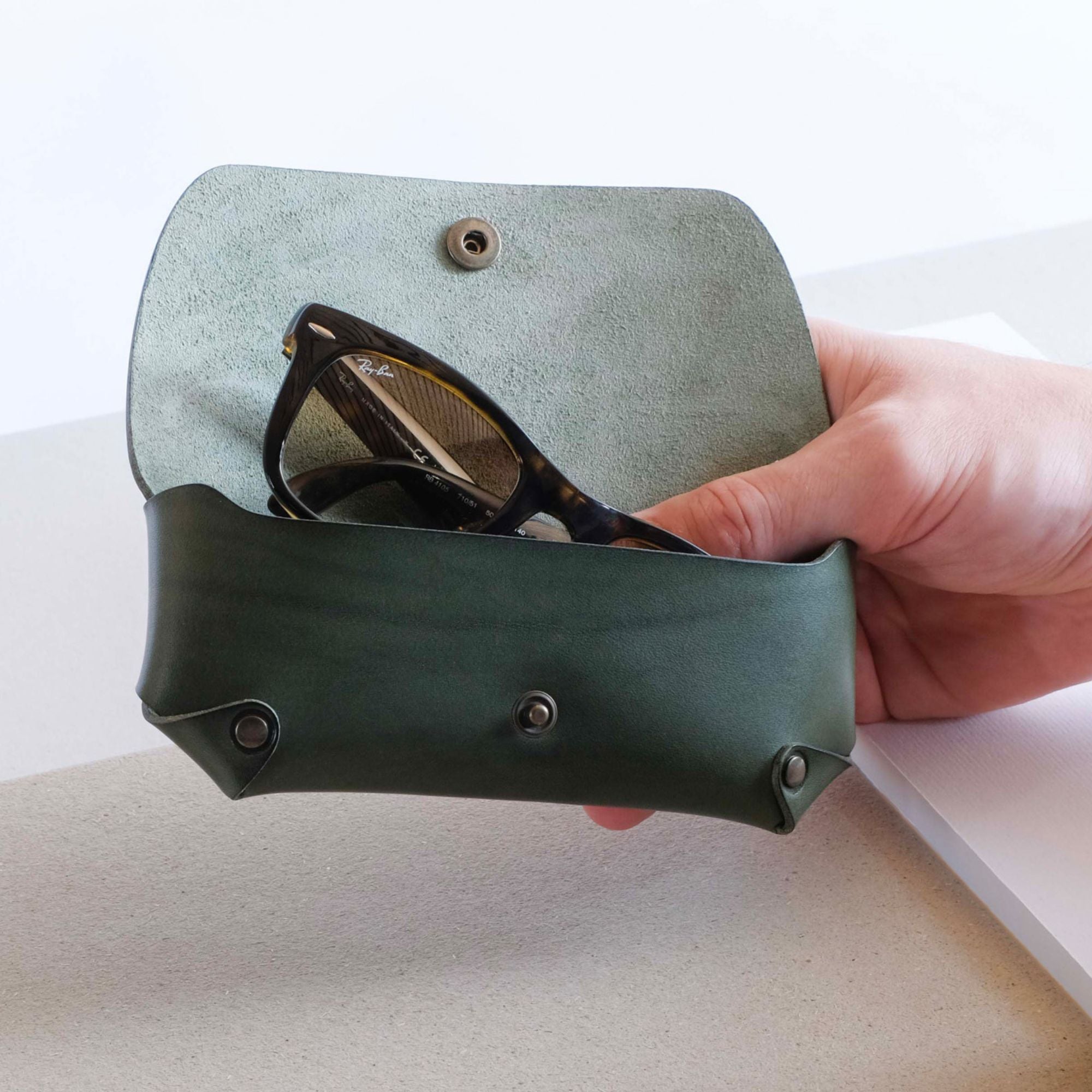 Does a Leather Case Scratch Sunglasses Lenses?
